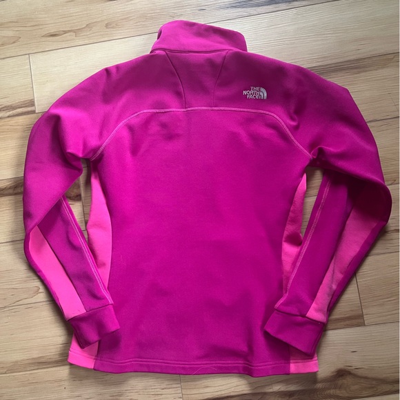 The North Face Fleece Jacket - Picture 2 of 4